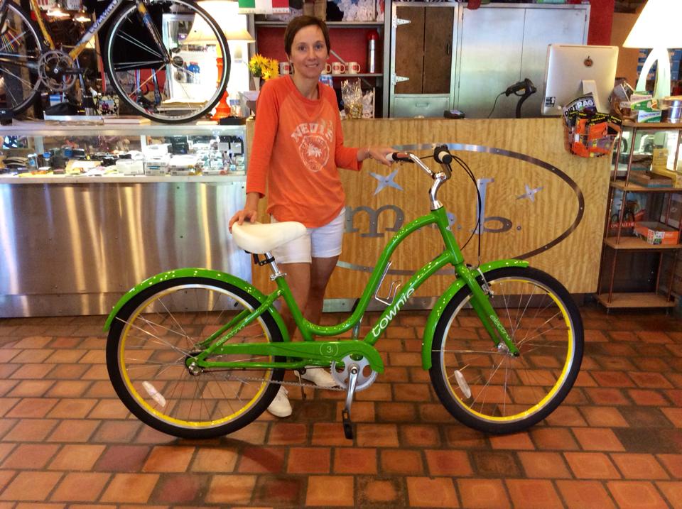 Shannon with her new ELECTRA TOWNIE!