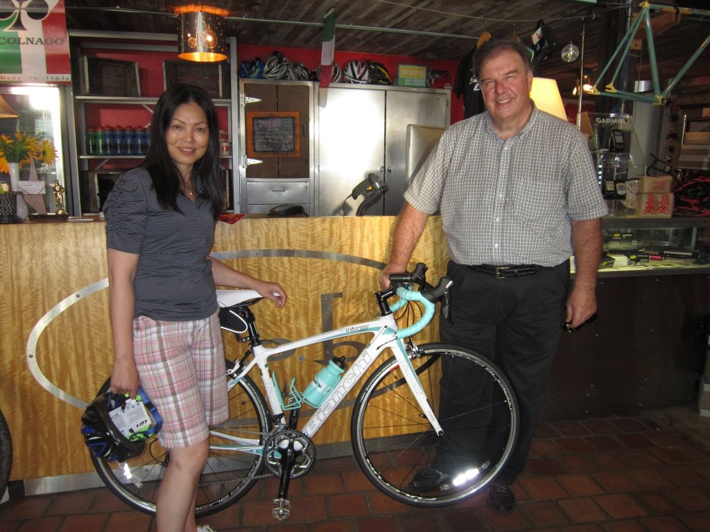Eva and Jimmy with Eva’s new Bianchi Intenso Dama Blanca! Looking Good!