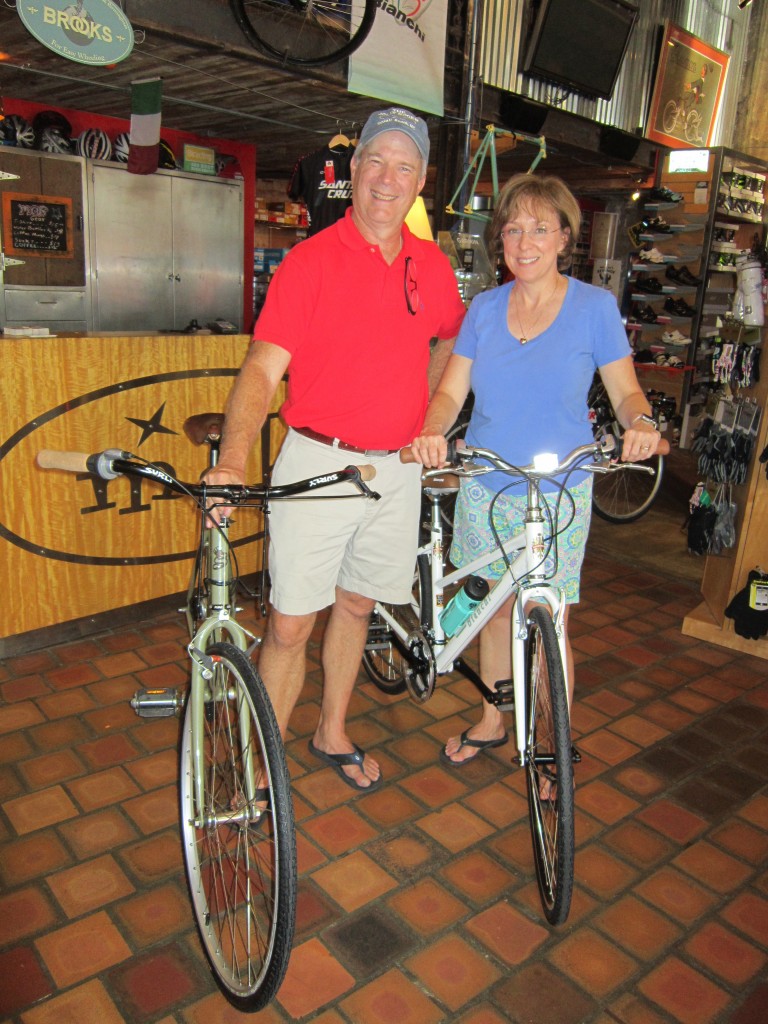 Mark with his Sycip Coffee Boy and Betsy with her new Bianchi Cortina! Looking Good!