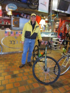 Dave with his new Kona Dew Plus! Looking Good!