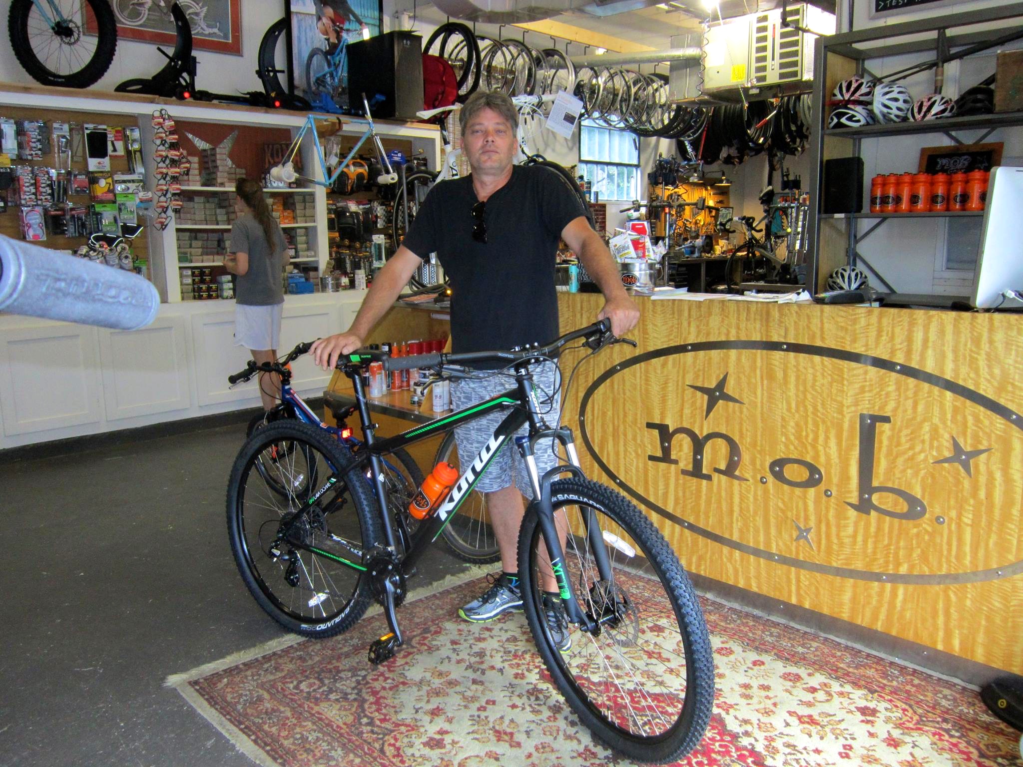 Mike with his new Kona Lava Dome. He will enjoy the speed of his new Kona Bicycle’s 29 inch tires and the powerful stopping power of it’s hydraulic disc brakes. Looking Good!