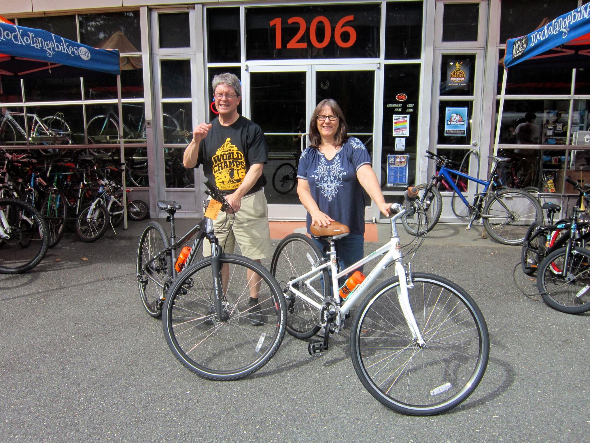 Mike with his new Kona Splice and Cindy with her new Bianchi Cortina. They bought their new bicycles at a great time of the year for cycling adventures. Looking Good!
